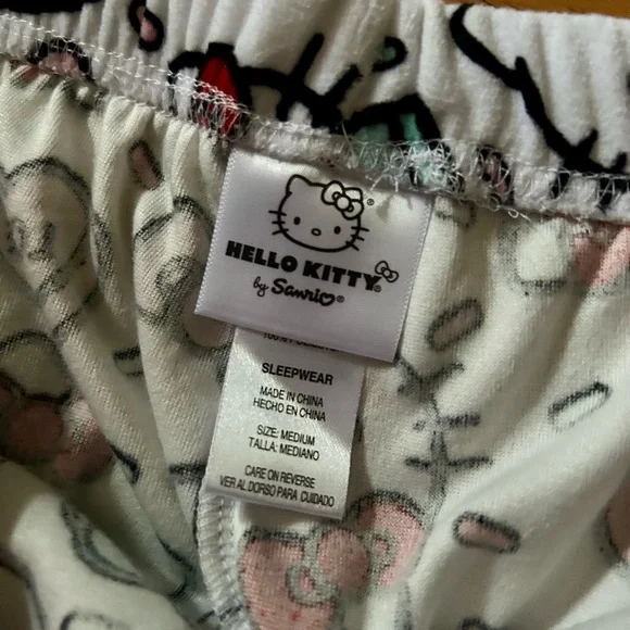 Hello Kitty Pajama Pants - Picture 4 of 4